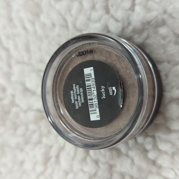 bareMinerals Other - Bare Minerals eye color. Lucky